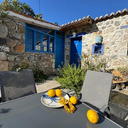 Happynest Leni, Stone House *